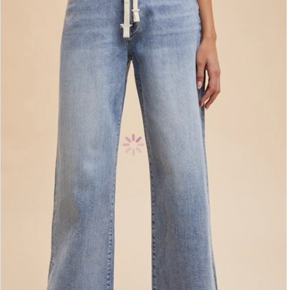 Women's Light Blue Wide-Leg Denim Jeans